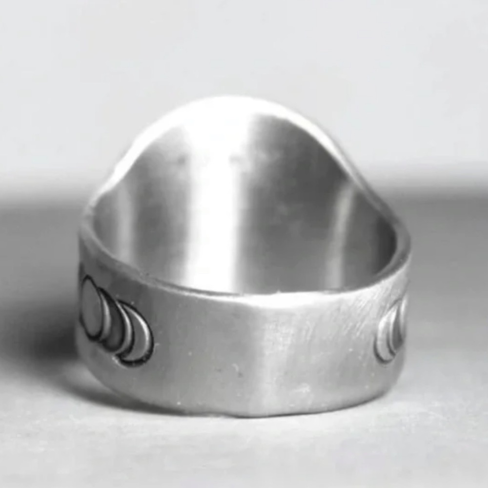 NWT Bohemian Stay Wild Moon Child Silver Tone Ring! - Picture 2 of 3